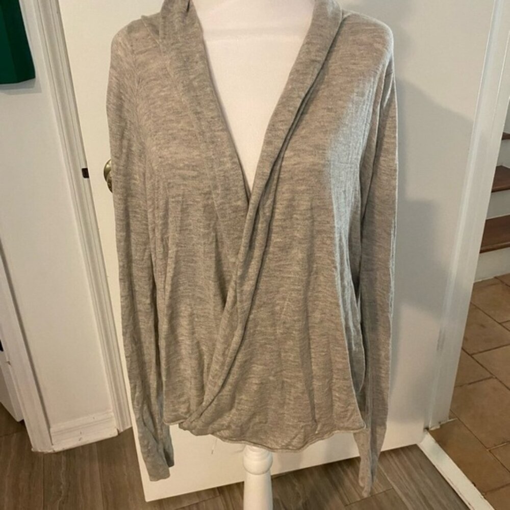 H&M Cross Front Fine Knit Sweater  Wrap  Long Sleeves Light Grey Women’s Large
